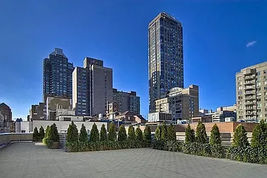 Rented by Manhattan Realty Group