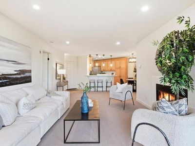 7187 Camino Degrazia Unit 84, San Diego, CA, 92111