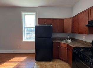 88 Fulton Ave #1L, Jersey City, NJ 07305