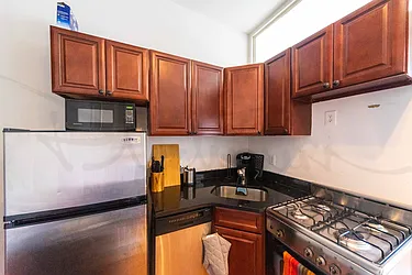 Rented by Platinum Properties