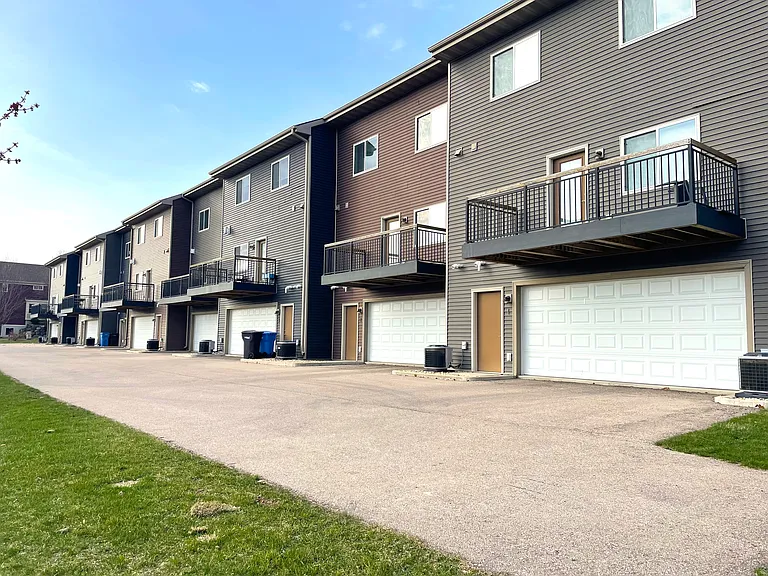 301 Cross Oak Dr #4 — Photo 19