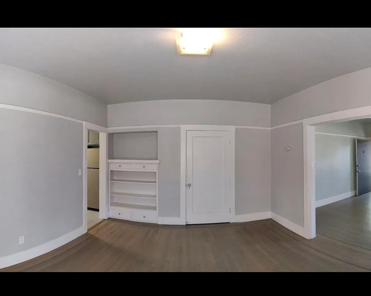 1 bed, 810 sqft, $2,150 — Photo 2