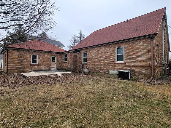 5th image of 506 N 1st St