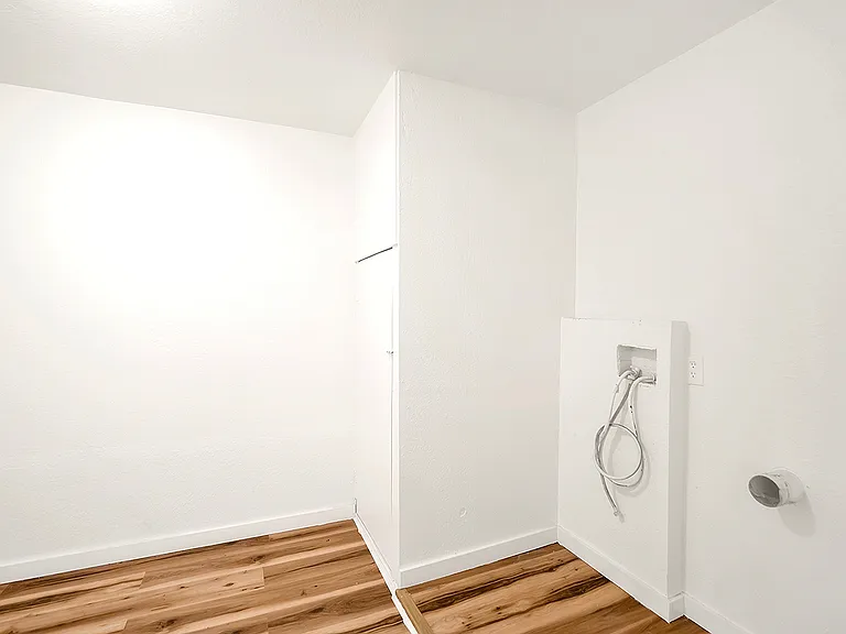343 Blaze Ave — Photo 11