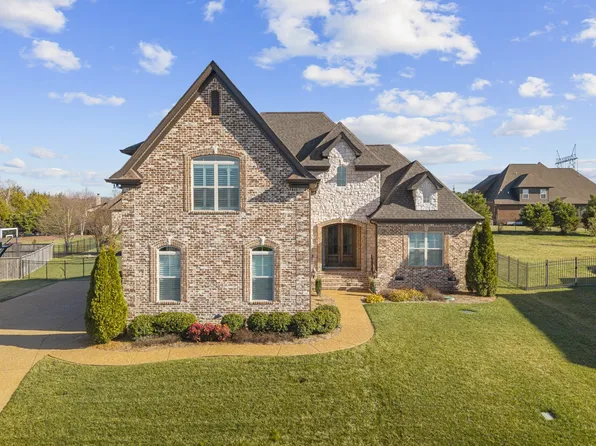 18 Beechwood Ct, Mount Juliet, TN 37122