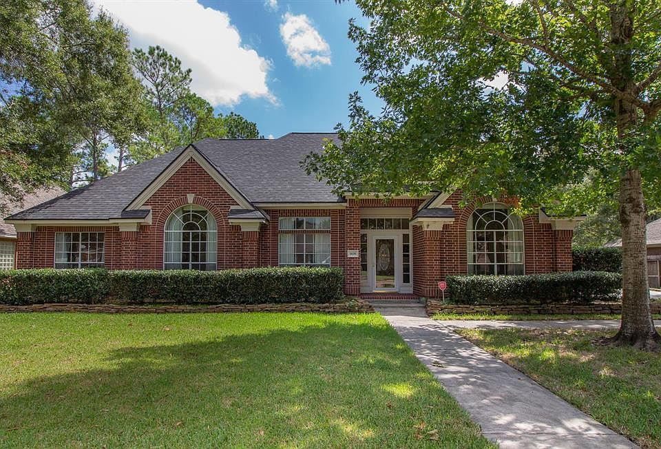 1st image of 608 Sherwood Forest Dr