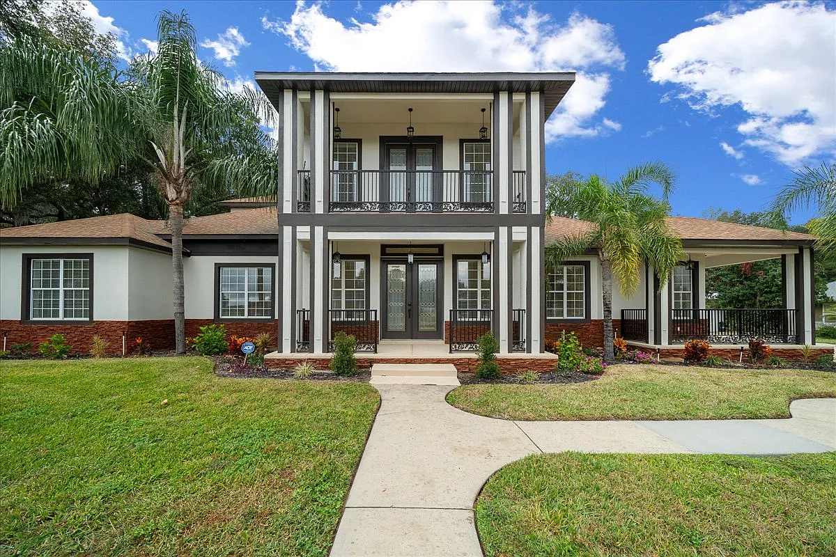 Building Photo - 6729 SE 99th Pl