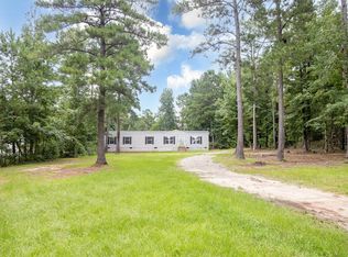 50 Ridge Rd, Seale, AL 36875