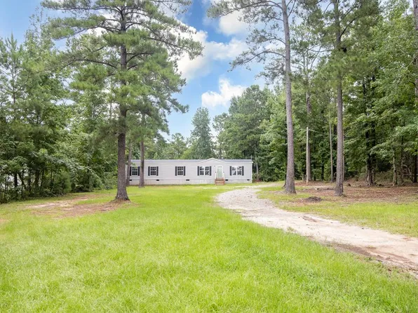 50 Ridge Rd, Seale, AL 36875