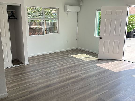 5th image of 1110 Spruce St #B