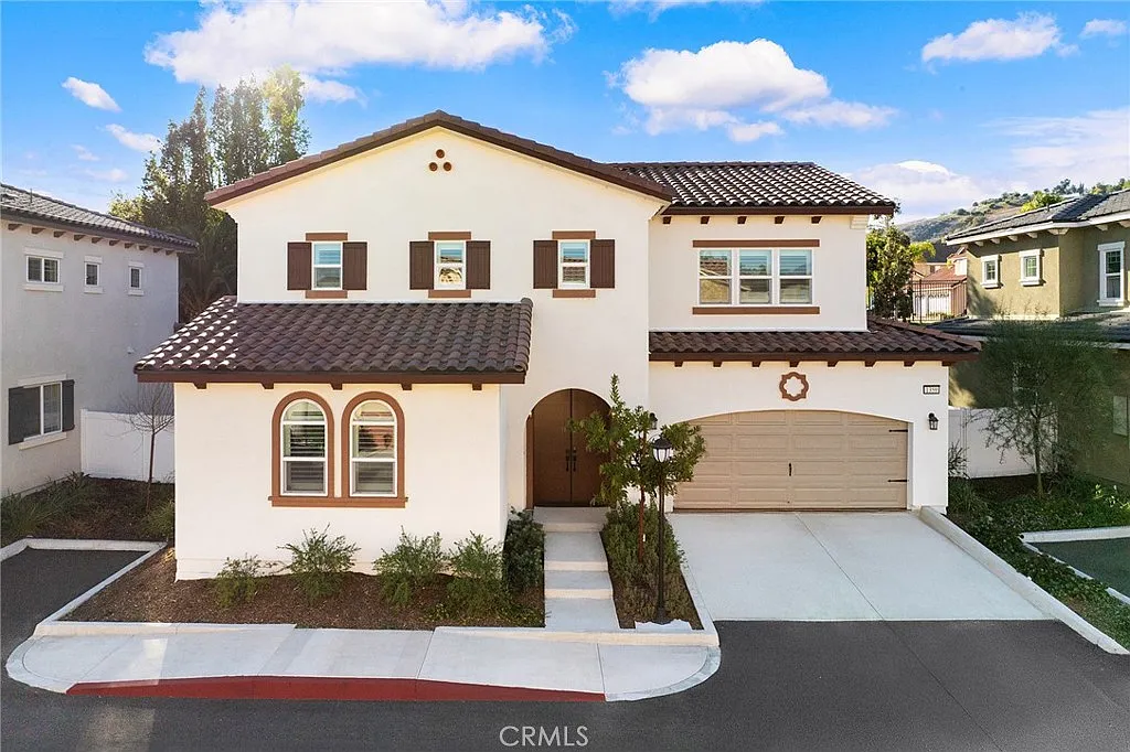 4 bed, 3.5 bath, 2627 sqft, $5,500 — Photo 4