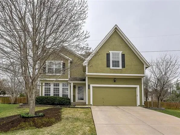16343 S Burch St, Olathe, KS 66062