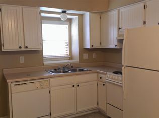 1226 W 19th St, Lawrence, KS 66046