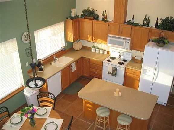 3rd image of 11502 173rd Avenue Ct E