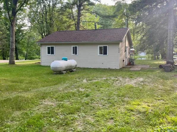6246 S Dorr Rd, Falmouth, MI 49632
