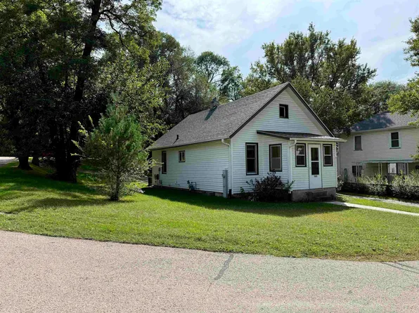 1325 Haseltine Ct, Richland Center, WI 53581