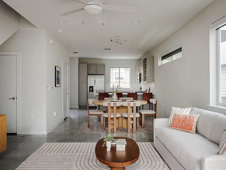 801 N Bluff Dr #28 — Photo 7