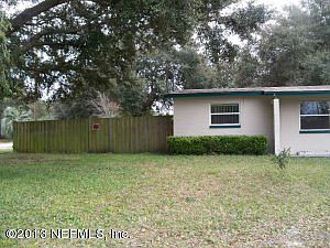 3rd image of 3103 Beachwood Blvd