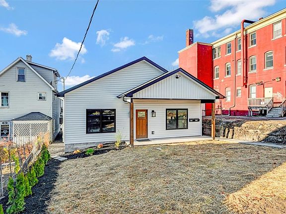 4th image of 708-710 Harrison Ave