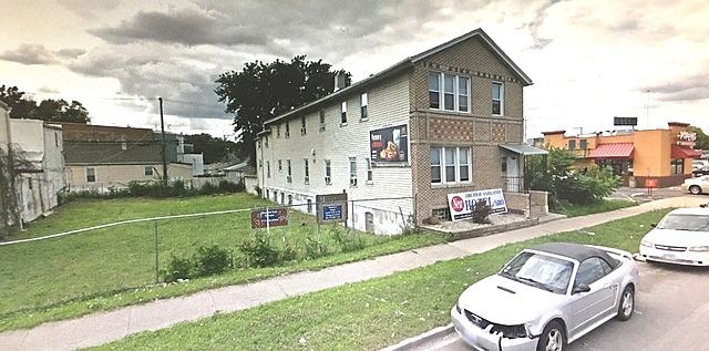 1st image of 3220 S Ashland Ave