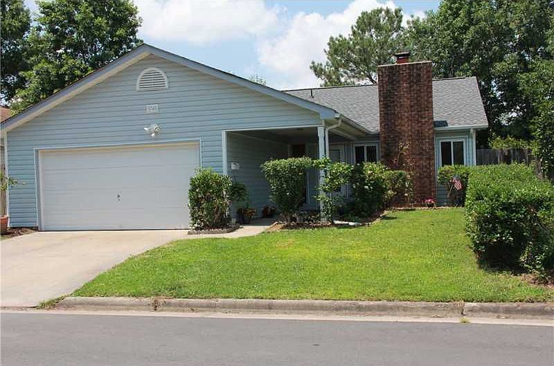 1st image of 3548 Daffodil Cres