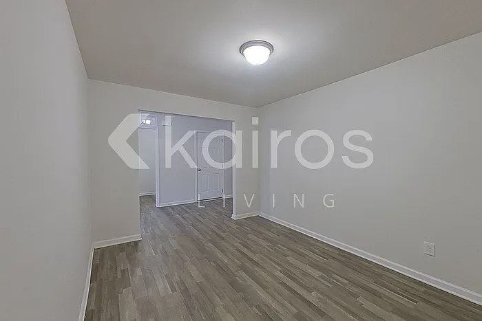 1190 Amberlight Cir — Photo 3