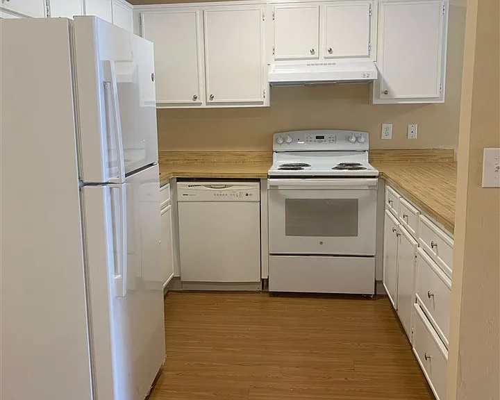 1808 Jackson Bluff Rd #C — Photo 5