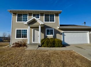 5806 SE 35th St, Des Moines, IA 50320