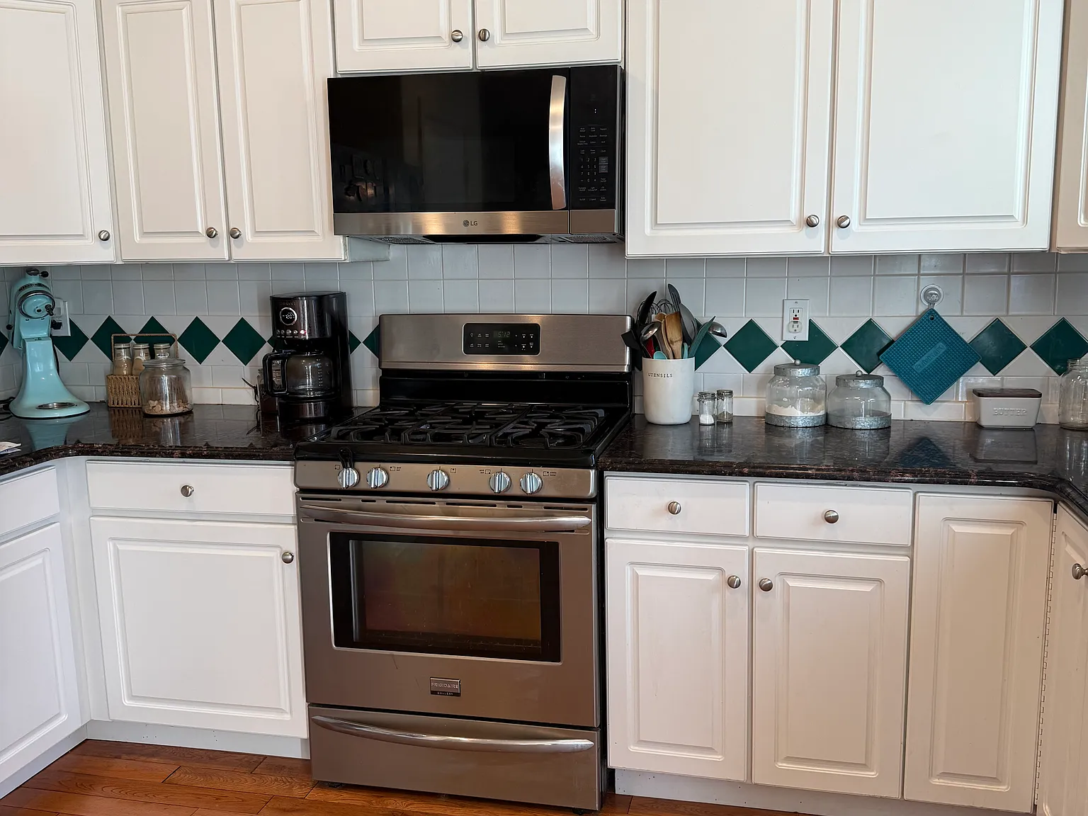 5 bed, 3.5 bath, 3124 sqft, $2,645 — Photo 4