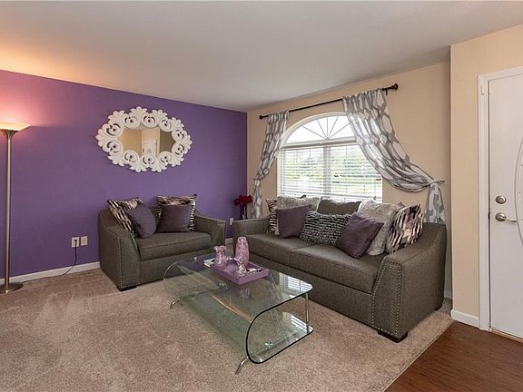 5th image of 11033 Falls Church Dr