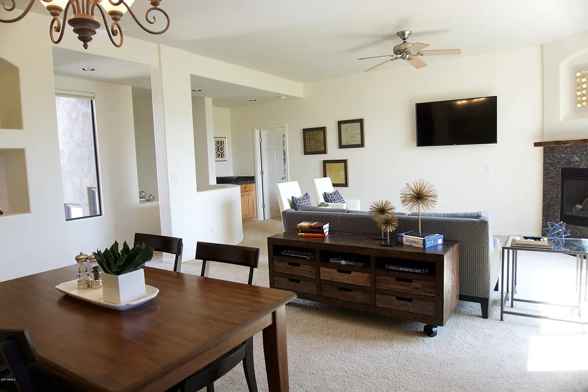 Building Photo - 3131 E Legacy Dr #2038