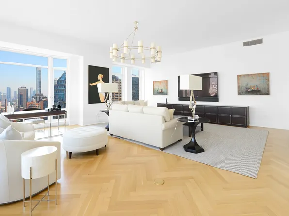 520 Park Avenue 31 image 3 of 27
