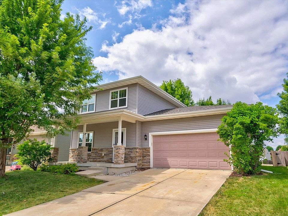 1st image of 360 S Goldenrod Dr