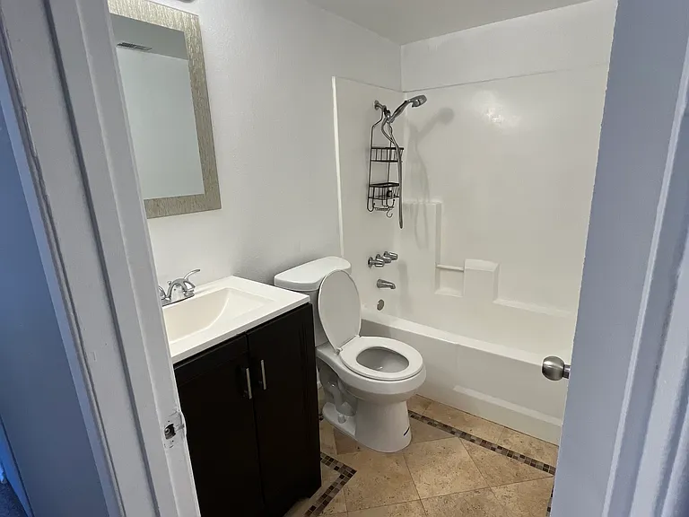 18754 Mandan St #1306 — Photo 6