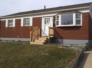 2469 Cathy Dr NE, Canton, OH 44705
