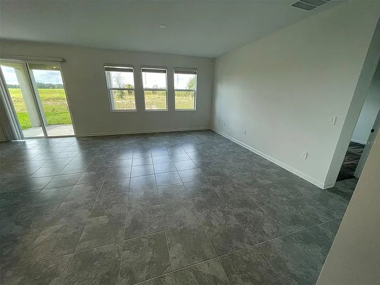 608 Daring Dr — Photo 10