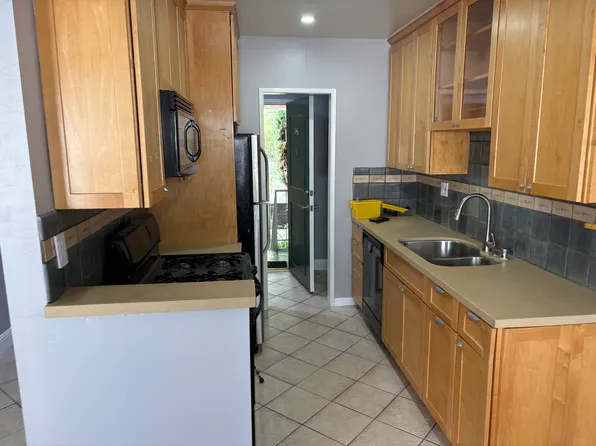 (undisclosed Address), Los Angeles, CA 90025