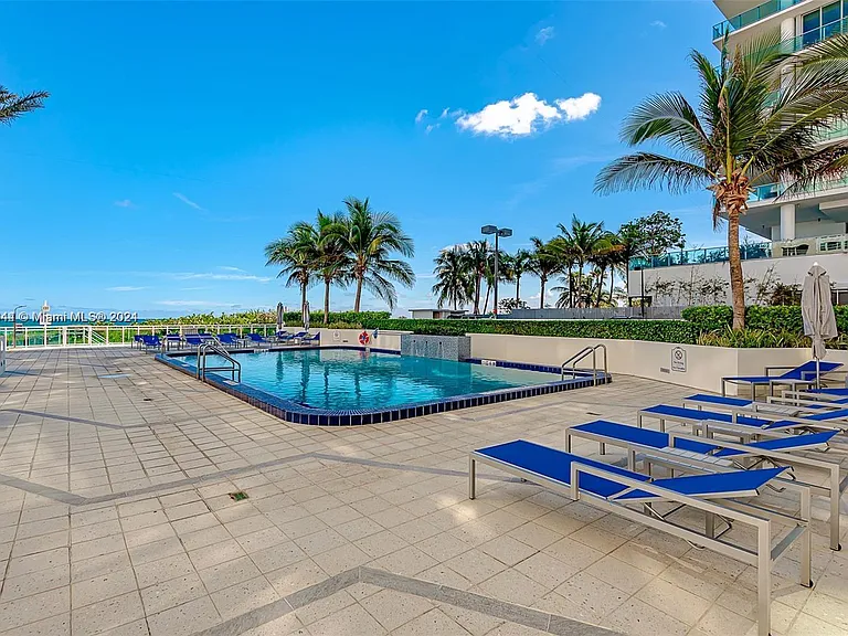 6917 Collins Ave #809 — Photo 34