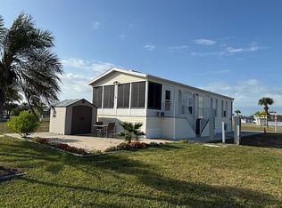 726 Chippewa Trl, Fort Myers Beach, FL 33931
