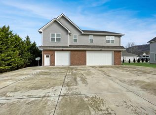 8527 Roy Ln, Ooltewah, TN 37363