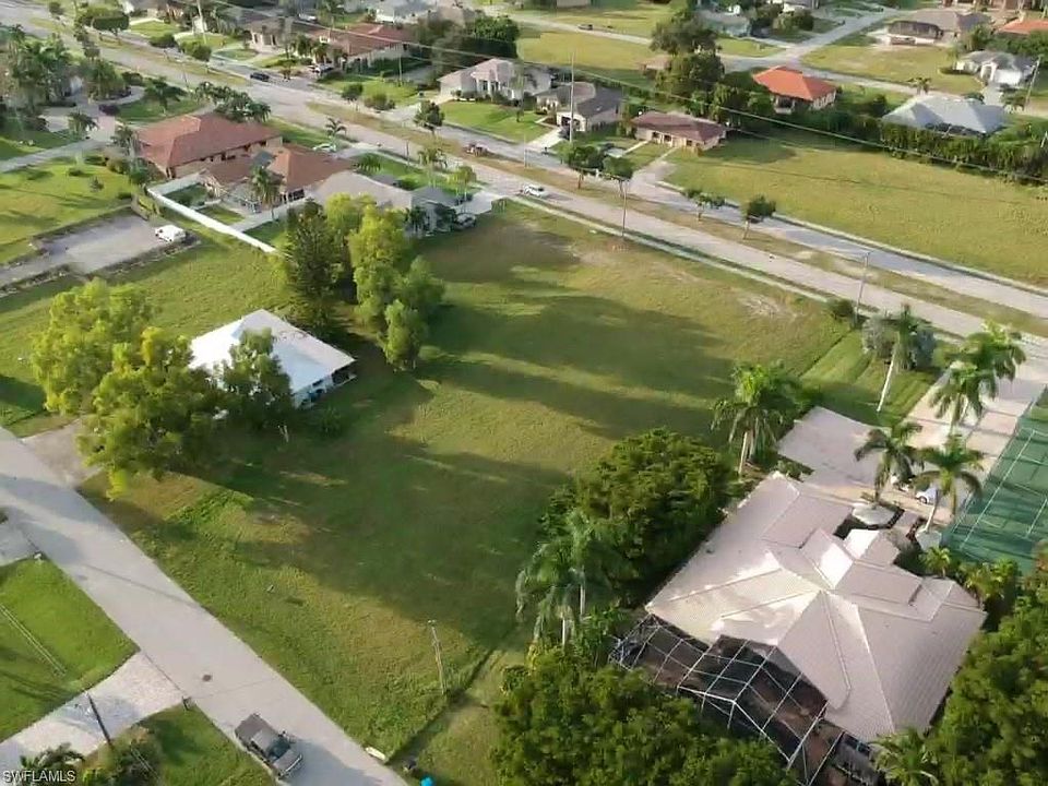1st image of 1910 Cape Coral Pkwy W