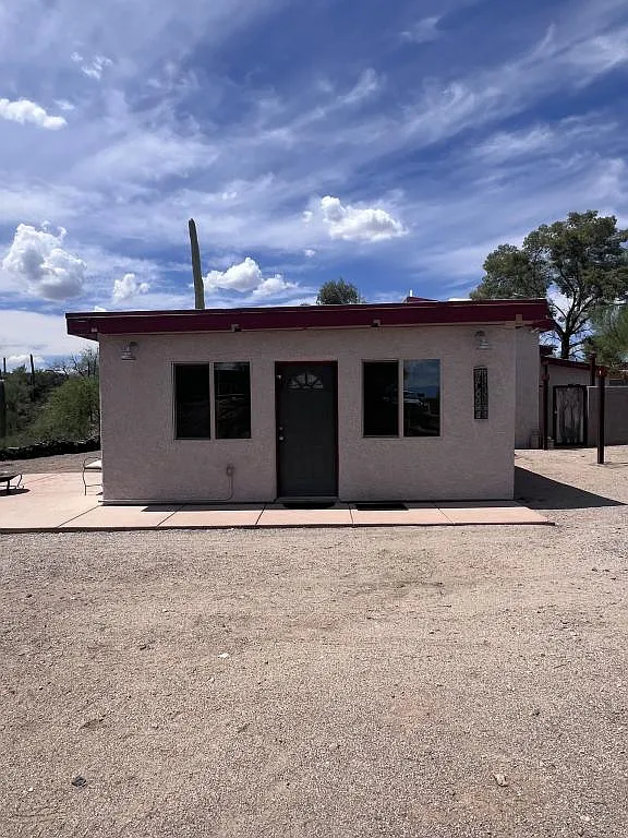 2845 N Silver Spur Dr — Photo 2