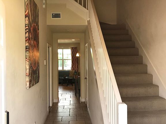 4th image of 104 Parrotfish Ln #104