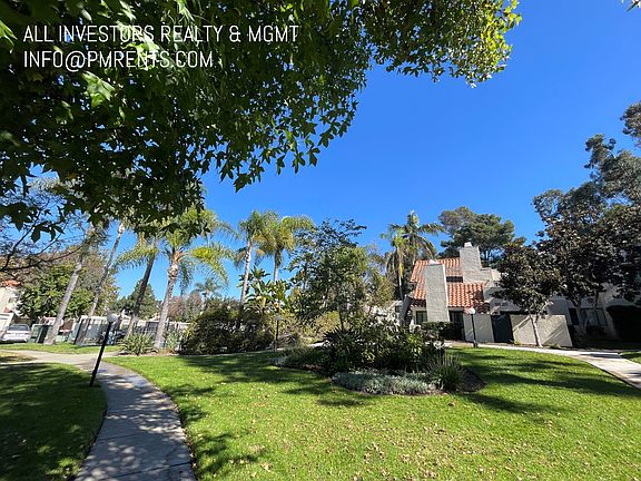 2nd image of 313 N Melrose Dr Unit B