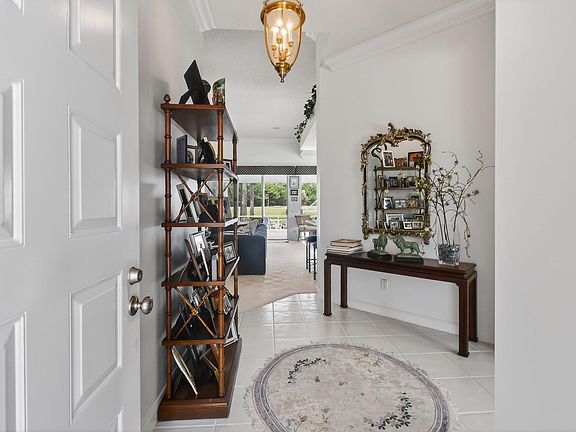 4th image of 8268 SE Palm Hammock Lane