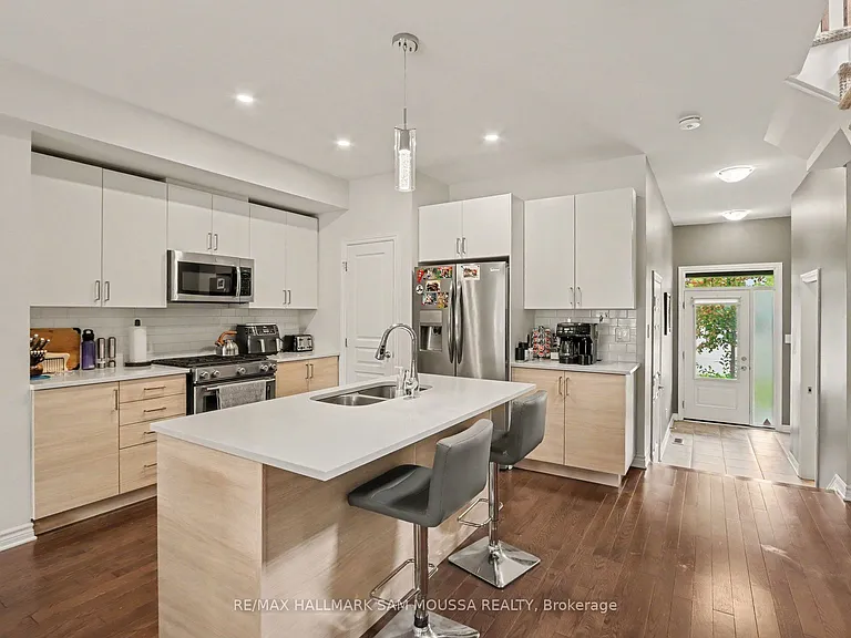 211 Tim Sheehan Pl — Photo 10