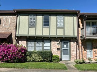 2220 Shadowdale Dr #350, Houston, TX 77043