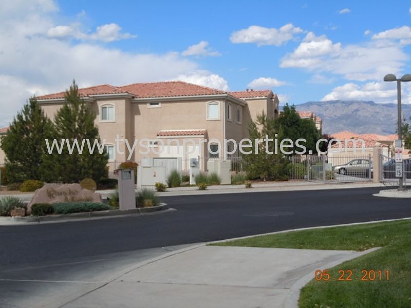 Home For Rent_6800 Vista del Norte #826