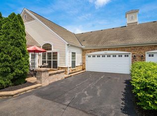 5657 Slater Rdg, Hilliard, OH 43026