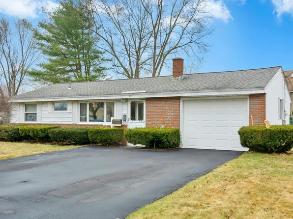 20 Sunset Rd, Maynard, MA 01754